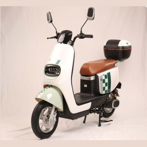 100KM Super long range electric scooter tailored for city road riding # S300Z